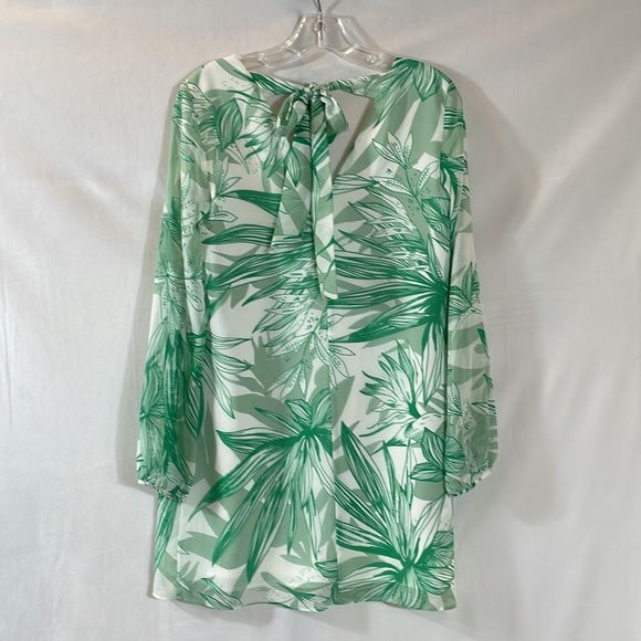 BCBG Dress Size XS Green and White Floral Print - Picture 6 of 11